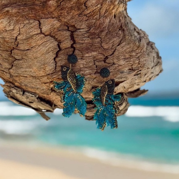 Deepa Gurnani guppy earrings - Picture 1 of 1